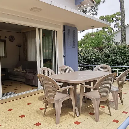 Casa de Férias Maison 3 Chambres, 150 M De La Plage, 4/6 Pers, Wi-fi, Terrasse, Parking, Proche Commerces, Sur - Fr-1-194-370