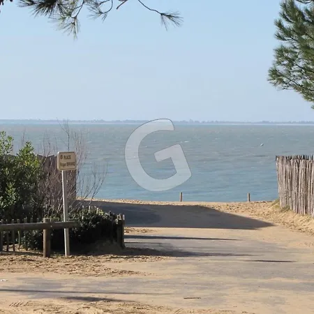 Maison 3 Chambres, 150 M De La Plage, 4/6 Pers, Wi-fi, Terrasse, Parking, Proche Commerces, Sur - Fr-1-357-23 بيت للعطل لا ترانش سور مير