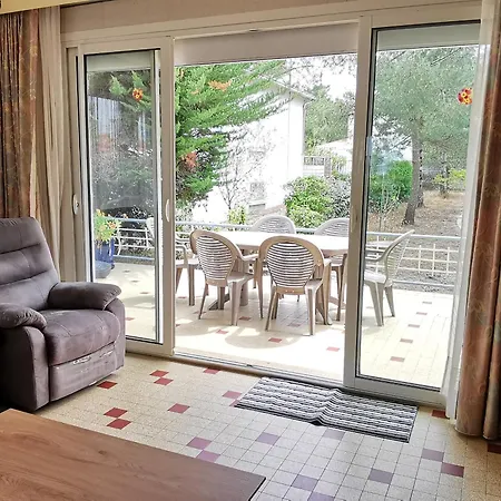 Maison 3 Chambres, 150 M De La Plage, 4/6 Pers, Wi-fi, Terrasse, Parking, Proche Commerces, Sur - Fr-1-194-370 Vakantiehuis *